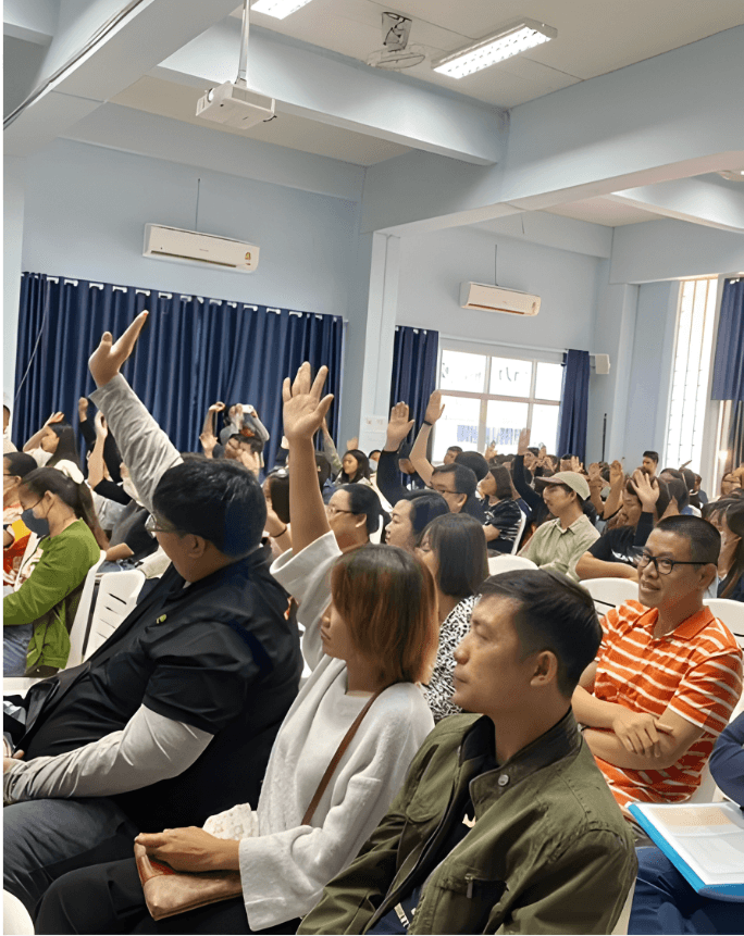 สาธิตโปรแกรมสำหรับผู้ปกครองโรงเรียนเทศบาล 5 จ.พะเยา